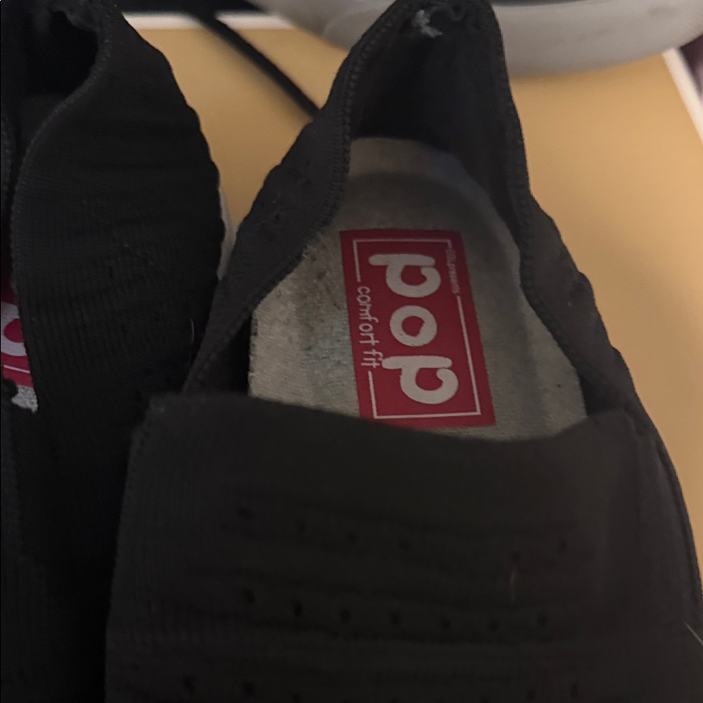 Pop Men's Black Sneakers